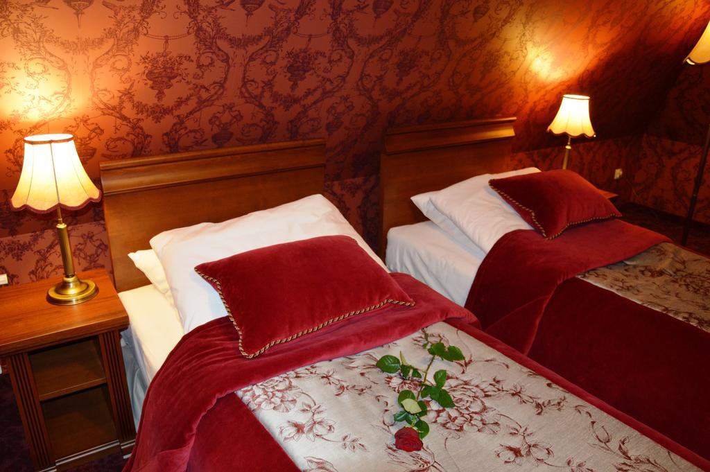 Hotel Palac Borynia Jastrzębie Zdrój Стая снимка