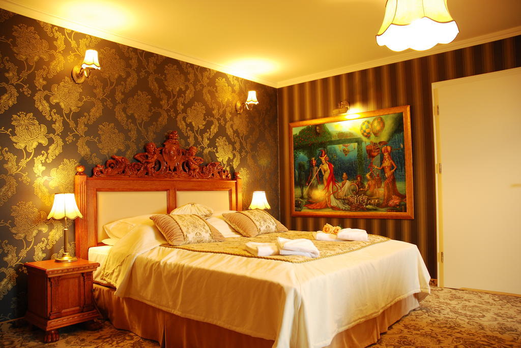 Hotel Palac Borynia Jastrzębie Zdrój Стая снимка